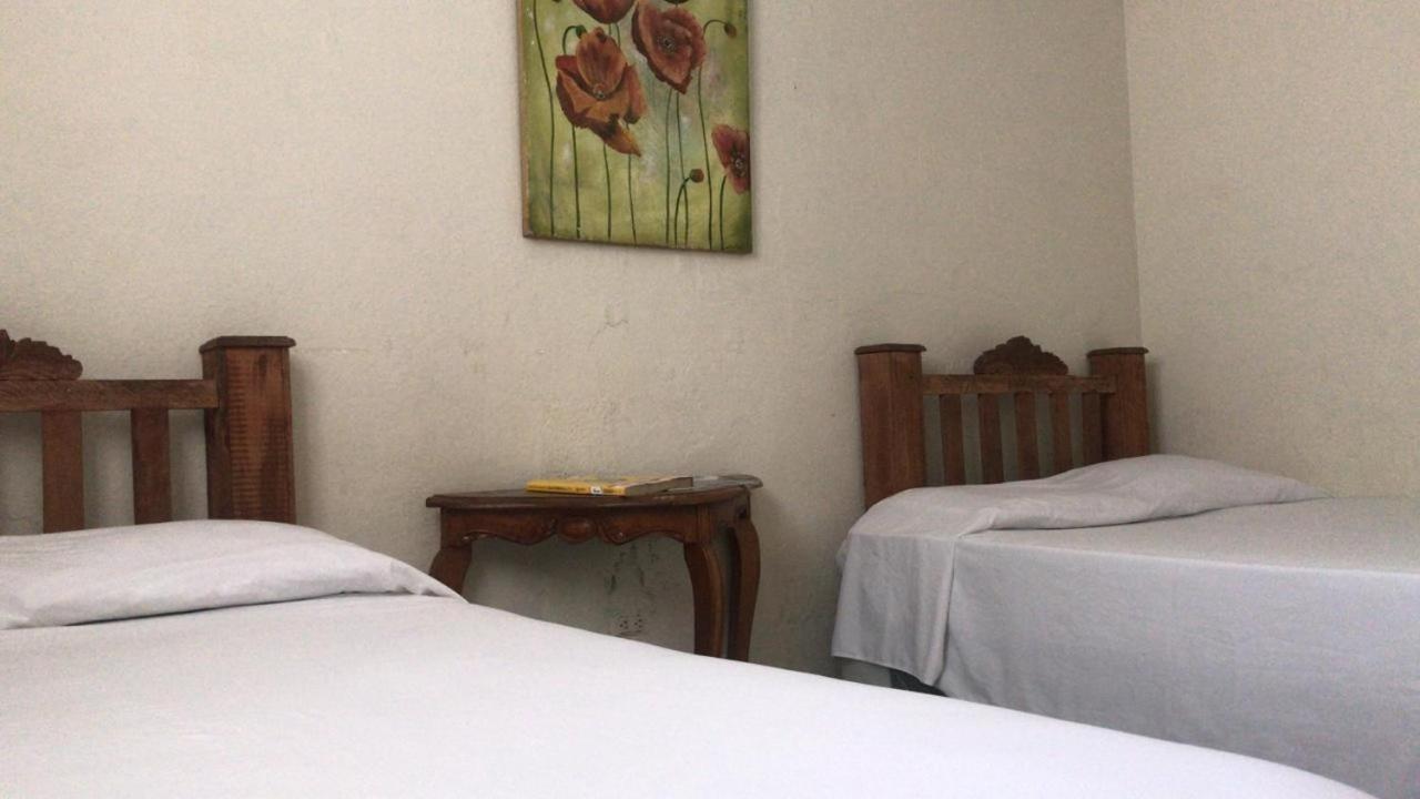 Hotel El Pasaje Antigua Esterno foto